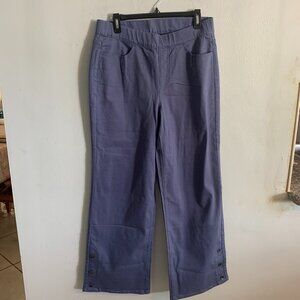 Isaac Mizrahi Live Reg Sretch Wide Leg Pants w/ Buttons - NWOT